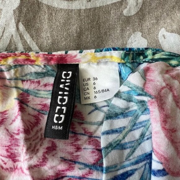 H&M Stunning Floral Mini Dress Viscose 100%, Size: US 6 - Picture 3 of 4